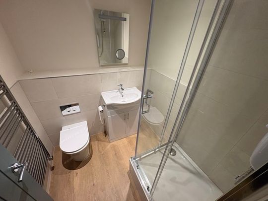 Haydon House, Studley Warwickshire. - Photo 1