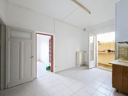 Location Appartement 2 pièces 46m² AGEN 47000 - Photo 2