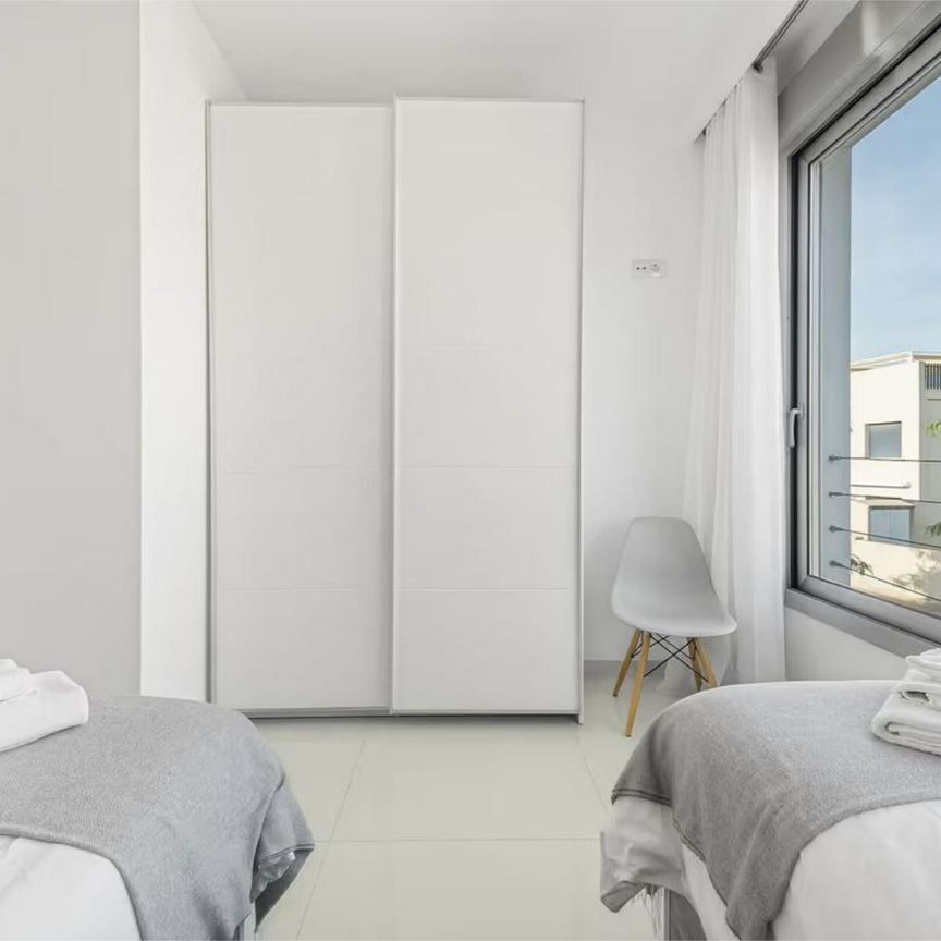 Casa o chalet de alquiler en Pueblo Latino - Photo 1