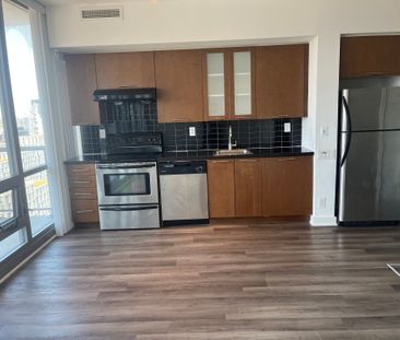 For Lease - 33 Mill Street Unit# 2201, Toronto, Ontario - Photo 3