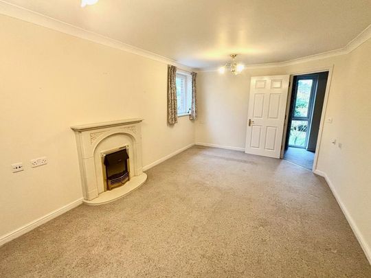 2 bedroom retirement property to rent - Photo 1