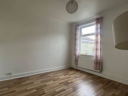Vicarage Avenue, Stockton-on-Tees, County Durham, TS19 0AF - Photo 2