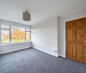 3 bedroom semi-detached house to rent - Photo 6