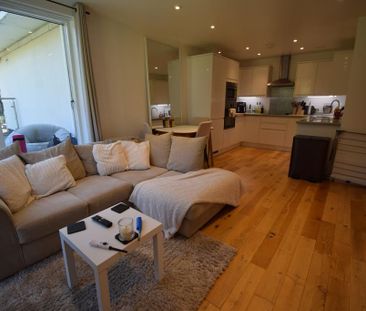 2 bedroom apartment to rent - Photo 4