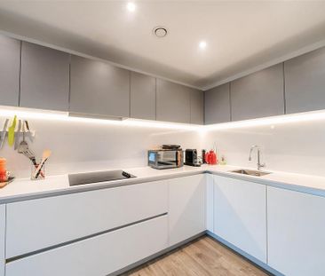 2 bedroom flat to rent - Photo 6