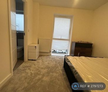 1 bedroom in a house share to rent - Photo 6