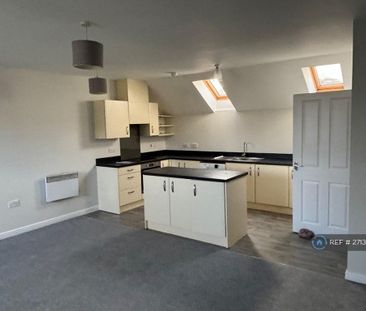 2 bedroom penthouse to rent - Photo 6