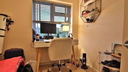 Station Lane, Tewkesbury, GL20 - Photo 2