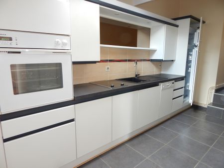 Location Appartement 3 pièces 95m² ANNONAY 07100 - Photo 4