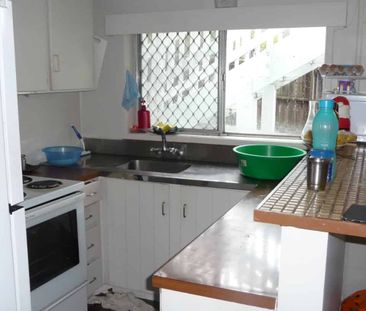 Grange Road Ground Floor 2 Bedroom Mount Eden unit - Photo 2