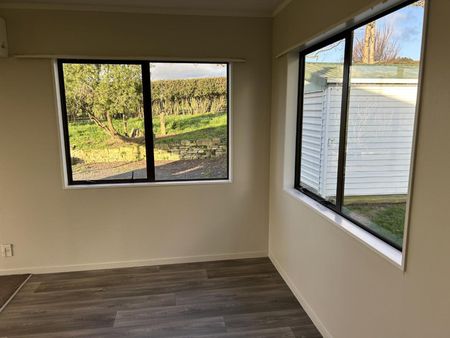 Rural Life in Rotoorangi - Photo 5