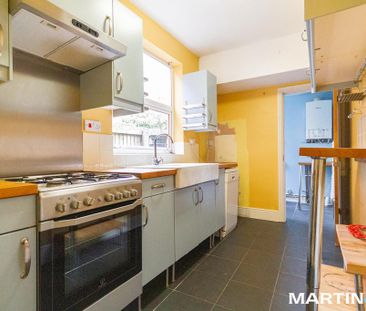 2 bedroom terraced house to rent - Photo 2