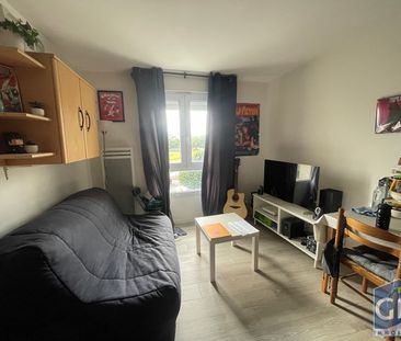 Location Appartement 1 pièce 21m² - Photo 2