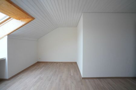 Gemütliche und moderne 3.5 Zimmerwohnung in naturnaher Lage - Photo 3