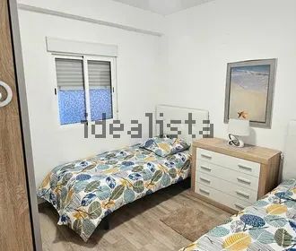 Alquiler de piso en CL Armengual De La Mota - Photo 3