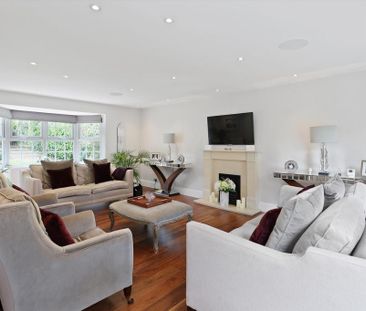 5 bedroom detached house to rent - Photo 2