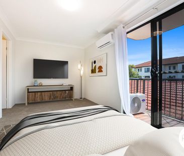 Space, Security & Convenience in the Heart of Southport - Photo 5
