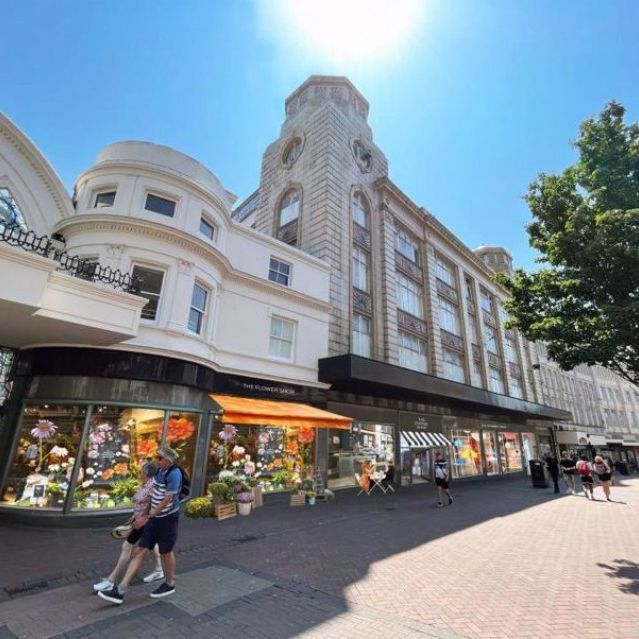 Old Christchurch Road, Bournemouth - Photo 1