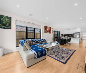 Modern 4-Bedroom Family Home in Prime Wollert Location - Photo 5