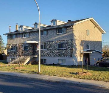 À louer logement rez-de-jardin 3 1/2 rue Latour, St-Hubert - Photo 3