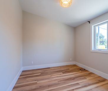 For Lease - 44 Kingsway Crescent Unit# Unit C, Brantford, Ontario - Photo 5