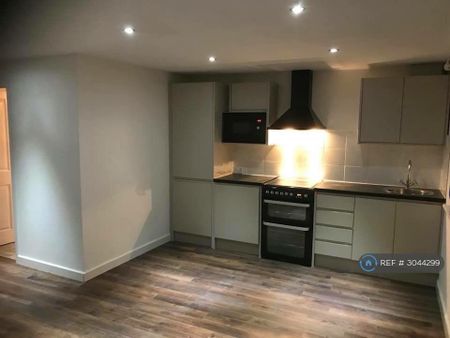 2 bedroom detached house to rent - Photo 3