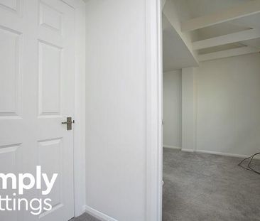 Studio to rent - Photo 6