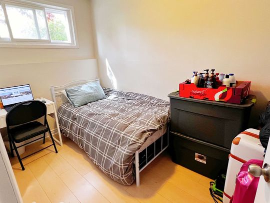 For Lease - 116 Paperbirch Crescent Unit# Upper Unit, London North, Ontario - Photo 1