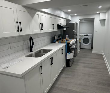 For Lease - 6903 Cumberland Court Unit# Unit 1, Niagara Falls, Ontario - Photo 6