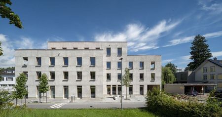 moderne 3.5 Zimmer Wohnung an zentraler Lage - Photo 5