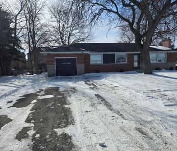 For Lease - 8199 Twenty Road, Hamilton, Ontario - Photo 3