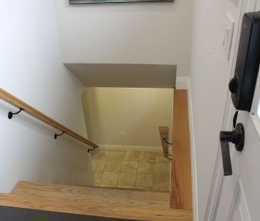 For Lease - 9 Farley Crescent Unit# Lower Level, Toronto, Ontario - Photo 3