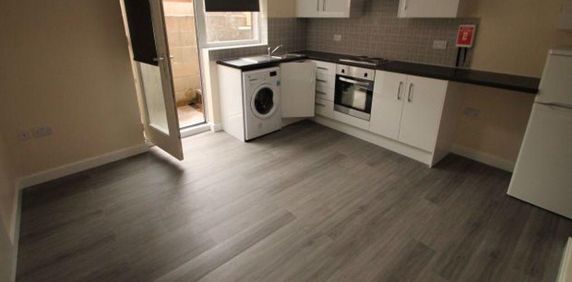 1 bedroom house to rent - Photo 2