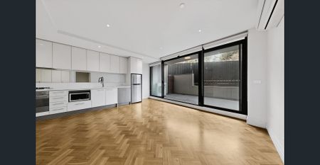 Stylish & Convenient Living in Prime Doncaster Location - Photo 3