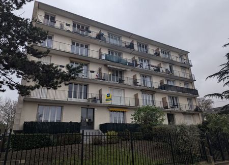 Appartement à louer 2 pièces • 51 m2 Gagny - Photo 5