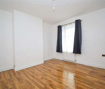 Leopold Street, Barnsley, S70 - Photo 3