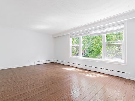 For Lease - 76 Walmsley Boulevard Unit# 3, Toronto, Ontario - Photo 3