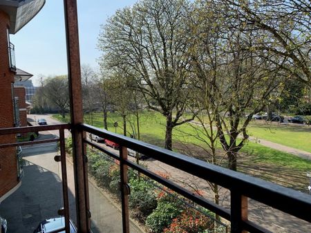 Kings Court, 40 Hersham Road, Walton-on-thames, Surrey, KT12 - Photo 4