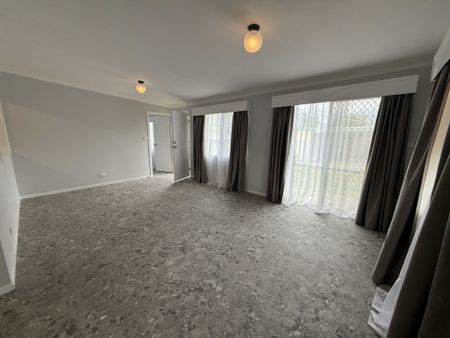 Spacious 4-Bedroom Home - Photo 3