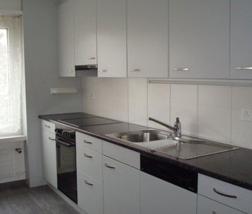 Logement abordable bien desservi par les transports en commun - dur... - Photo 4