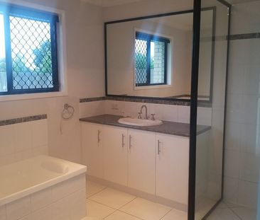 Large Family Home + Shed! - Photo 5