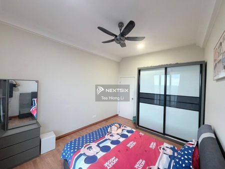 The Platino Serviced Apartment - Photo 3