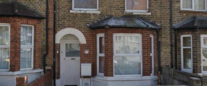 Leonard Road, London SW16 - Photo 1