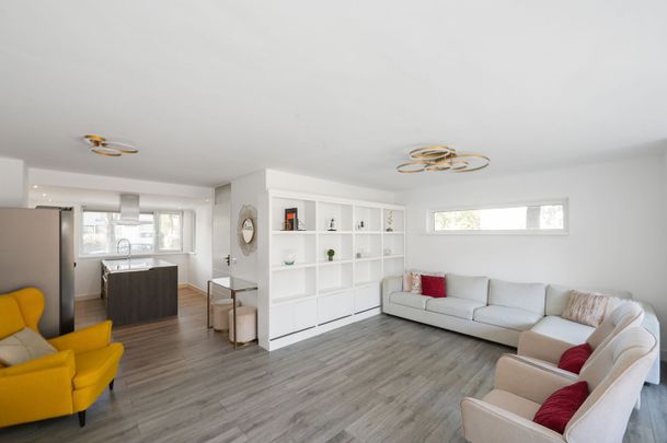 Laurence Olivierstraat 52, Filmwijk Bouwrai Zuid, 1325KD, Almere - Foto 1