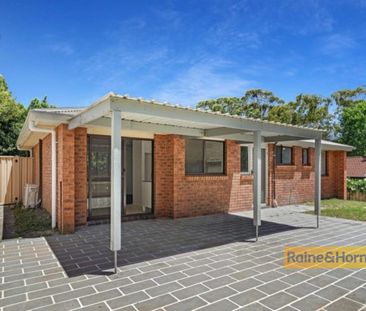 MODERN 3 BEDROOM HOME WITH DOUBLE GARAGE - Photo 3