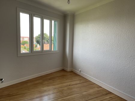 PAU PROCHE UNIVERSITE - T5 - Photo 3