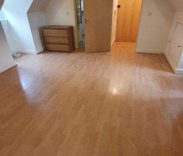 Studio Flat, Luton, LU1 - Photo 2