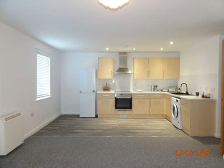 2 bedroom apartment to rent - Photo 4