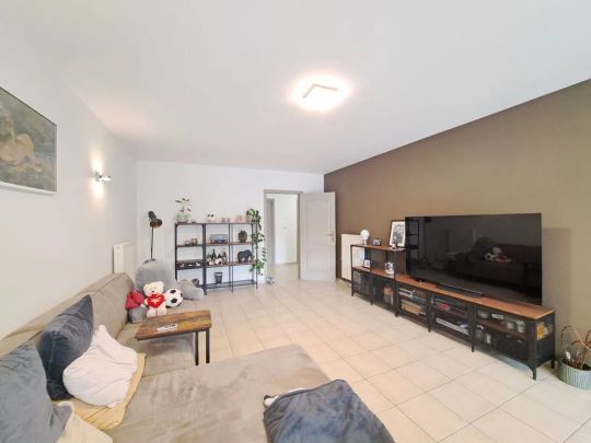 Gunstig gelegen gelijkvloers appartement te Hechtel - Photo 1