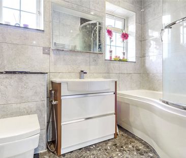 2 Bedroom Maisonette to rent - Photo 4